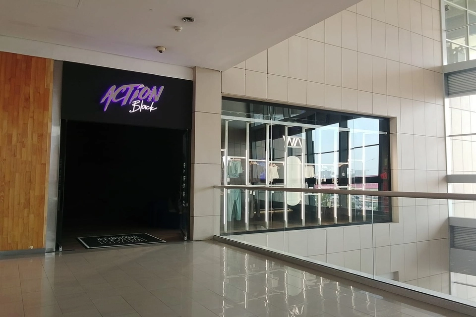 Action Black 