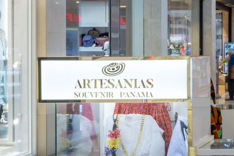 Artesanias Souvenir Panama