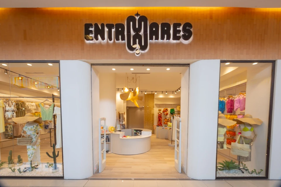 Entre Mares